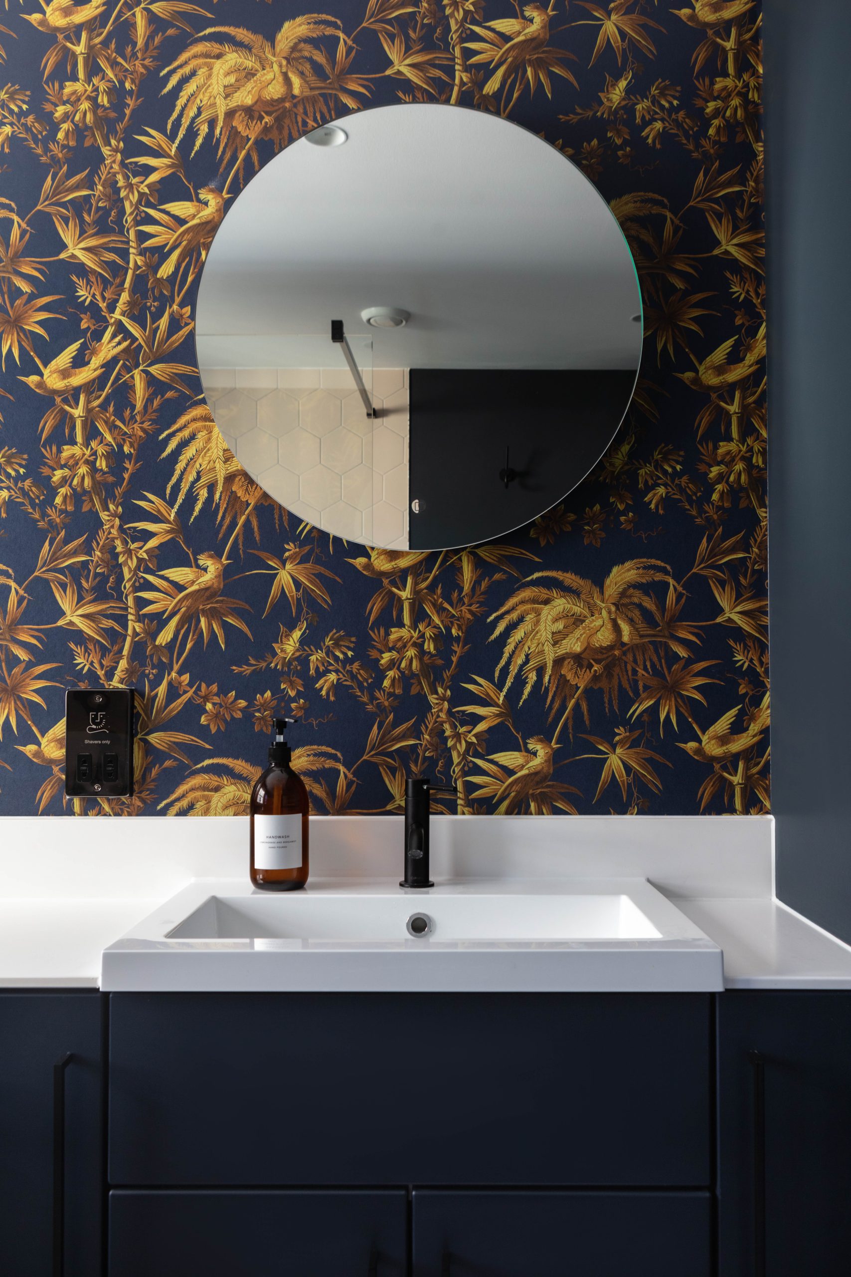 Bathroom | The Fern | Brighton Holiday Homes | Simple Getaway