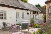 A quiet modern cottage on the outskirts of Arundel.